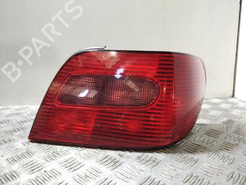 Used Right taillight Right taillight CITROËN XSARA (N1) 1.6 16V (109 hp) 33818370 33818370