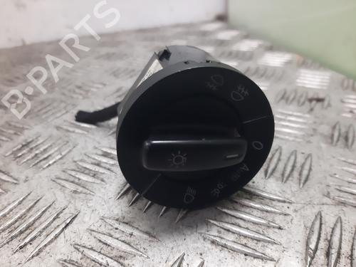 Forlygtekontakt VW PASSAT B6 Variant (3C5) 2.0 TDI 16V (140 hp) 15404425
