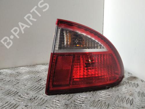 Used Right taillight SEAT LEON (1M1) 1.6 16 V (105 hp) 29825556
