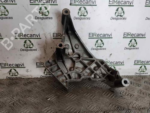 Used Engine mount Engine mount SEAT LEON (1P1) 1.9 TDI (105 hp) 13462857 13462857