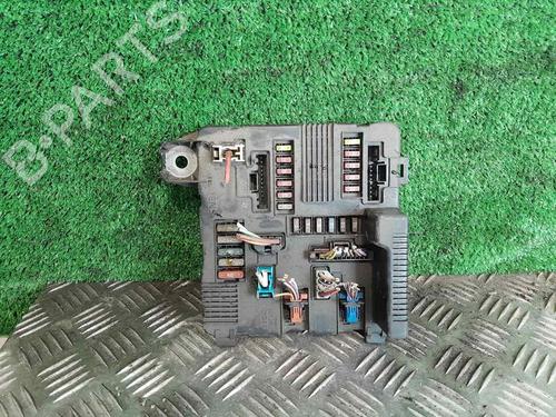 Sikringsdåse RENAULT MEGANE II Saloon (LM0/1_) 1.9 dCi (LM0G, LM1G, LM2C) (120 hp) 29026408