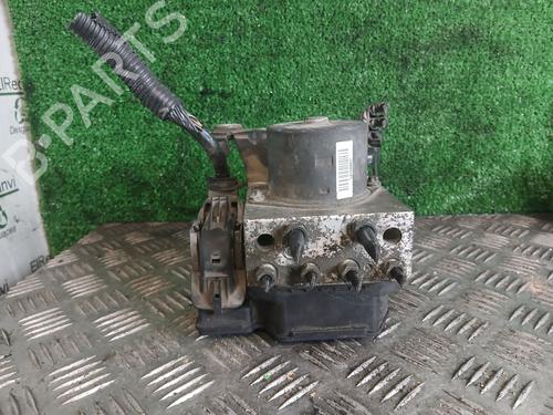 Used ABS pump FORD S-MAX (WA6) [2006-2014]  31806068