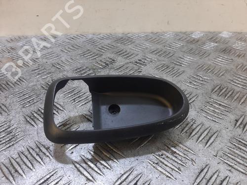 Used Rear left interior door handle Rear left interior door handle 37015752 37015752