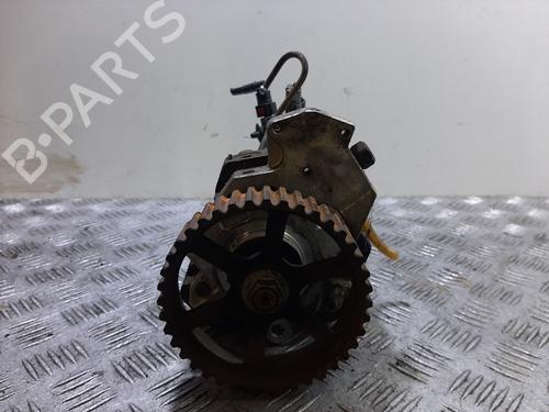 Used Injection pump RENAULT MEGANE II Saloon (LM0/1_) 1.9 dCi (LM0G, LM1G, LM2C) (120 hp) 30745981