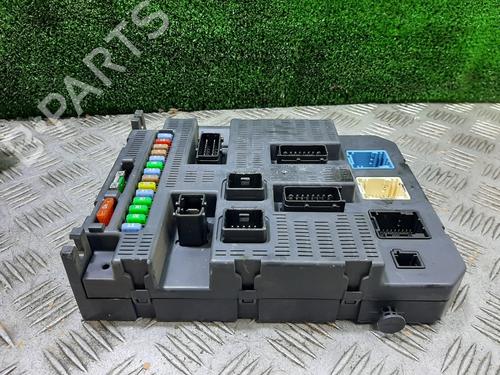 Used Fuse box PEUGEOT 207 (WA_, WC_) [2006-2015]  25755306