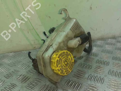 Used Brake master cylinder VW POLO IV (9N_, 9A_) 1.2 12V (64 hp) 9637268