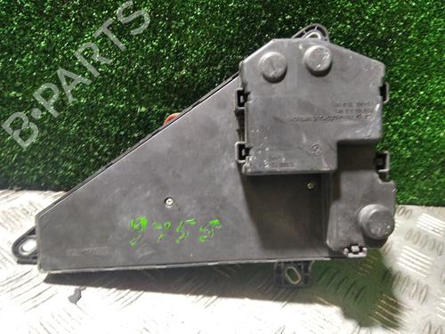 Used Fuse box BMW 5 (E60) 520 d (163 hp) 24204051