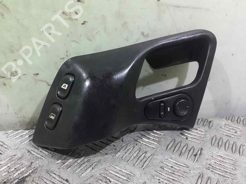 Used Left front window switch CITROËN XANTIA (X2) [1998-2003]  11228984