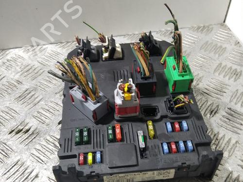 Used Fuse box CITROËN XSARA PICASSO (N68) 1.6 HDi (90 hp) 30682676