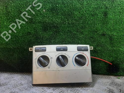 Used Climate control TOYOTA COROLLA Verso (ZER_, ZZE12_, R1_) 2.2 D-4D (AUR10_, AUR10R) (136 hp) 28524127