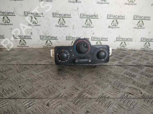 Used Climate control RENAULT CLIO III Grandtour (KR0/1_) [2007-2025]  17212817