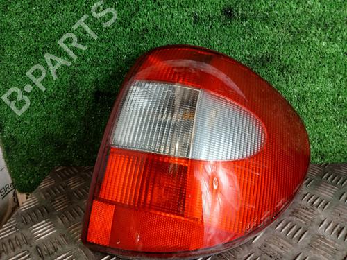 Used Right taillight CHRYSLER VOYAGER IV (RG, RS) 2.5 CRD (141 hp) 32263821