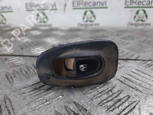 Høyre Foran elrute bryter HYUNDAI ACCENT II (LC) 1.5 CRDi (82 hp) 11413663