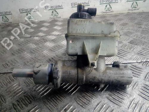 Used Brake master cylinder RENAULT MASTER II Van (FD) 2.5 dCi 120 (FD0M, FD0U, FD0W, FD2M, FD2W, FD3M, FD3U,... (115 hp) 4967048