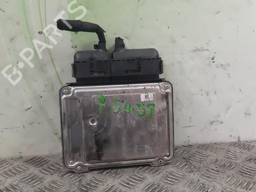Used Engine control unit (ECU) VW GOLF V (1K1) [2003-2010]  15400655