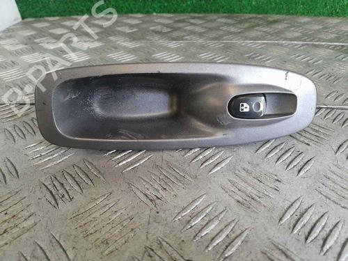 Højre fortil elrude kontakt HYUNDAI ACCENT II (LC) 1.5 (102 hp) 21537333