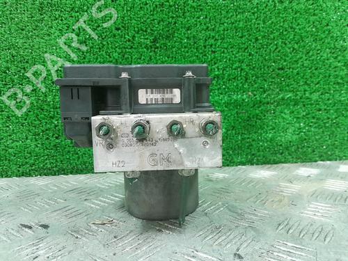 Used ABS pump OPEL CORSA C (X01) 1.7 CDTI (F08, F68) (100 hp) 31806057
