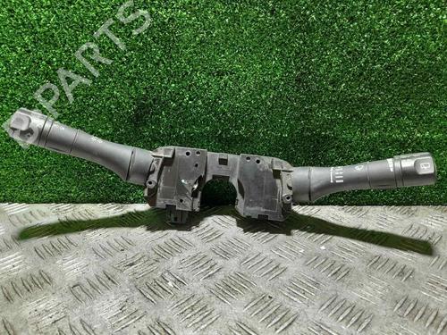 Used Switch NISSAN JUKE (F15) [2010-2019]  28387416