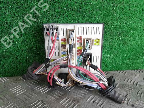 Caixa de fusíveis RENAULT MEGANE III Hatchback (BZ0/1_, B3_) [2008-2025]  21537808