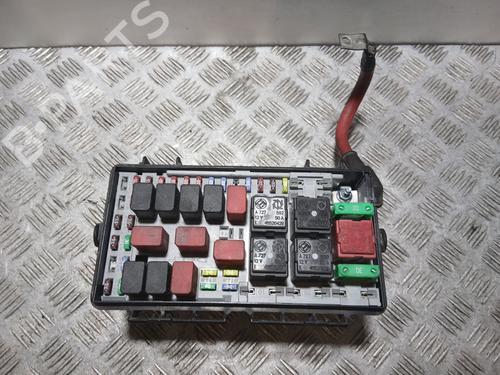 Used Fuse box FIAT GRANDE PUNTO (199_) 1.3 D Multijet (199.AXD11, 199.AXD1A, 199.AXD1B,... (90 hp) 32083728