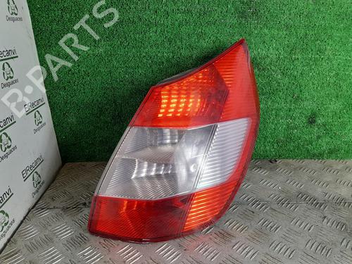 Used Right taillight RENAULT SCÉNIC II (JM0/1_) [2003-2010]  25904573