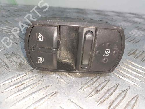 Used Left front window switch OPEL CORSA D (S07) 1.4 (L08, L68) (90 hp) 7223835