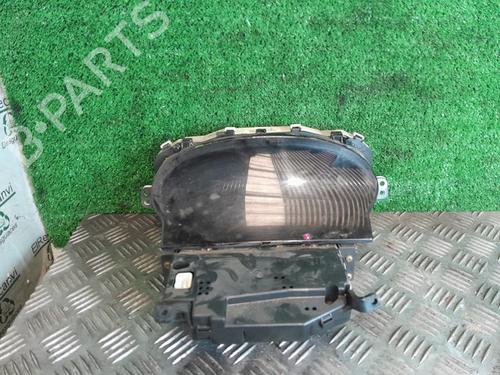 Used Instrument cluster TOYOTA YARIS (_P1_) 1.0 (SCP10_, SCP10R) (68 hp) 29331950
