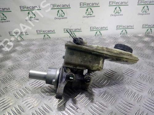 Used Brake master cylinder Brake master cylinder RENAULT MEGANE II Estate (KM0/1_) 1.5 dCi (KM16, KM1E) (106 hp) 4605006 4605006