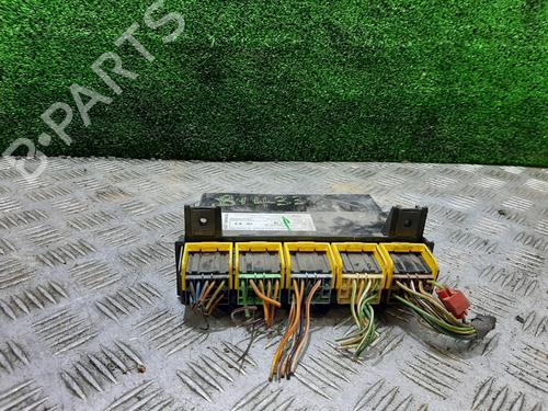 Used Electronic module FORD FIESTA V (JH_, JD_) 1.4 TDCi (68 hp) 25819895