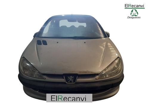 Fuse box PEUGEOT 206 Hatchback (2A/C) 1.4 HDi eco 70 | BP17673354E1