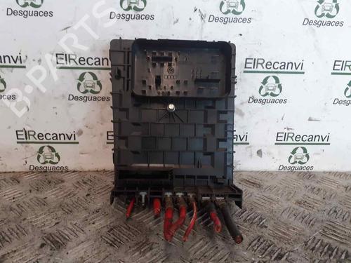 Used Fuse box AUDI A3 Sportback (8PA) 2.0 TDI 16V (140 hp) 13650068