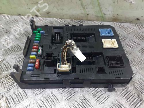 Used Fuse box PEUGEOT 307 (3A/C) 1.6 HDi 110 (109 hp) 12069424