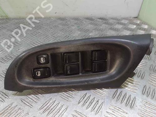 Used Left front window switch NISSAN ALMERA II (N16) [2000-2025]  8421623