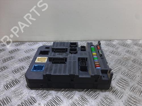 Used Fuse box PEUGEOT 308 I (4A_, 4C_) [2007-2016]  31571916