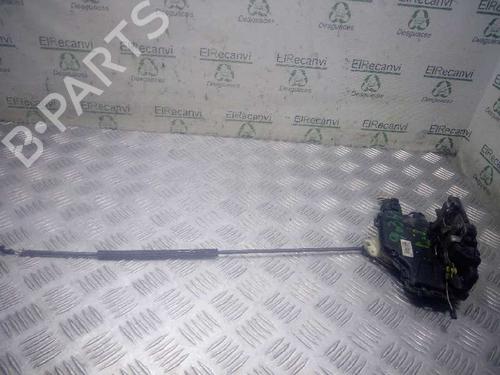 Højre fortil lås SKODA OCTAVIA I (1U2) 1.9 TDI (90 hp) 4521251