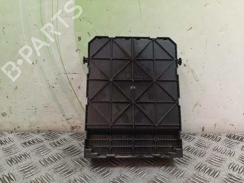 Used Fuse box CITROËN C4 I (LC_) [2004-2014]  18529156
