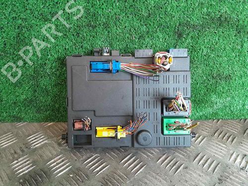 Used Fuse box CITROËN BERLINGO / BERLINGO FIRST MPV (MF_, GJK_, GFK_) 1.9 D (MFWJZ) (70 hp) 28301716