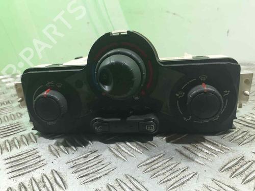 Used Climate control RENAULT SCÉNIC II (JM0/1_) 1.9 dCi (JM0G, JM12, JM1G, JM2C) (120 hp) 7076922