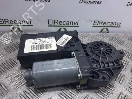 Rudehejsemotor forskærm højre PEUGEOT 307 (3A/C) 2.0 HDi 90 (90 hp) 6563875