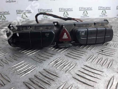 Used Warning switch MERCEDES-BENZ C-CLASS Coupe (CL203) C 200 Kompressor (203.742) (163 hp) 8691102
