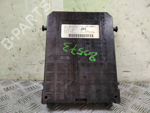 Sikringsdose PEUGEOT 307 Break (3E) [2002-2009]  19329039