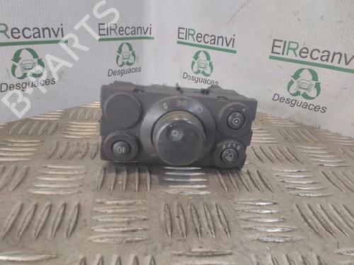 Forlygtekontakt OPEL ASTRA H (A04) 1.9 CDTI 16V (L48) (120 hp) 4530797