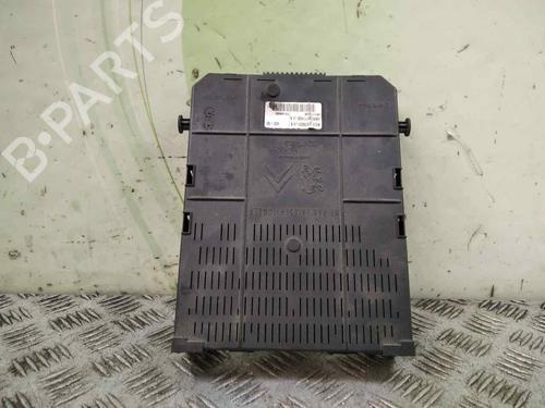 Used Fuse box CITROËN C4 I (LC_) [2004-2014]  18720523
