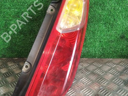right-taillight-fiat-grande-punto-199_-2005-29275891 main image