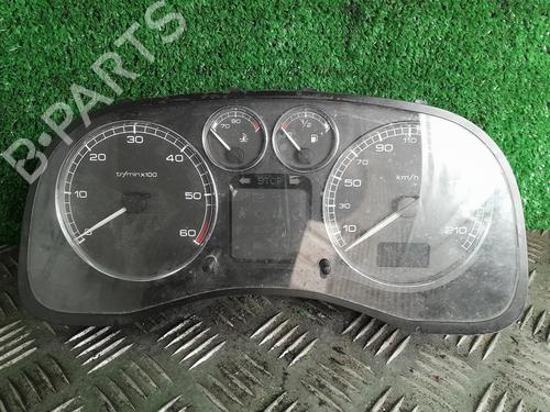 Used Instrument cluster PEUGEOT 307 (3A/C) [2000-2012]  29449019