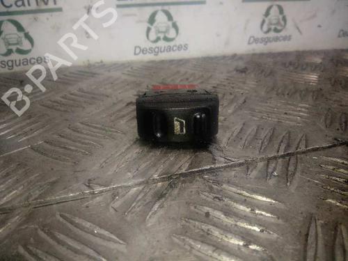 Used Right front window switch CITROËN XSARA PICASSO (N68) 1.6 HDi (90 hp) 5631017