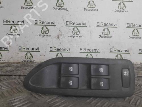 Used Left front window switch RENAULT LAGUNA II (BG0/1_) [2001-2007]  19658264