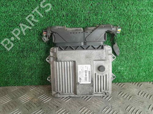 Centralina do motor FIAT PUNTO (188_) 1.3 JTD 16V (70 hp) 23259303