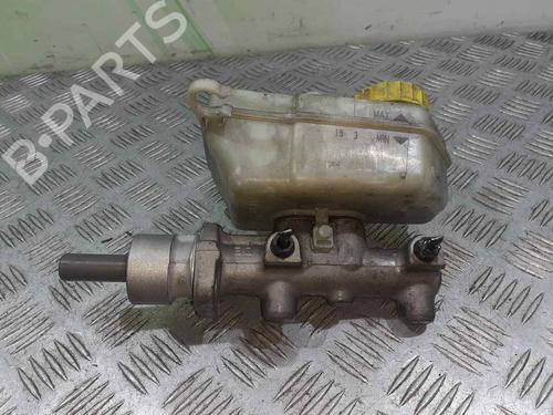 Used Brake master cylinder VW POLO IV (9N_, 9A_) 1.4 16V (75 hp) 8340088