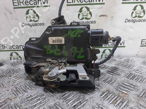 front-right-lock-seat-altea-5p1-3d1837016-2004-2005-2006-2007-2008-2009-2010-2011-2012-2013-2014-2015-13659849 main image